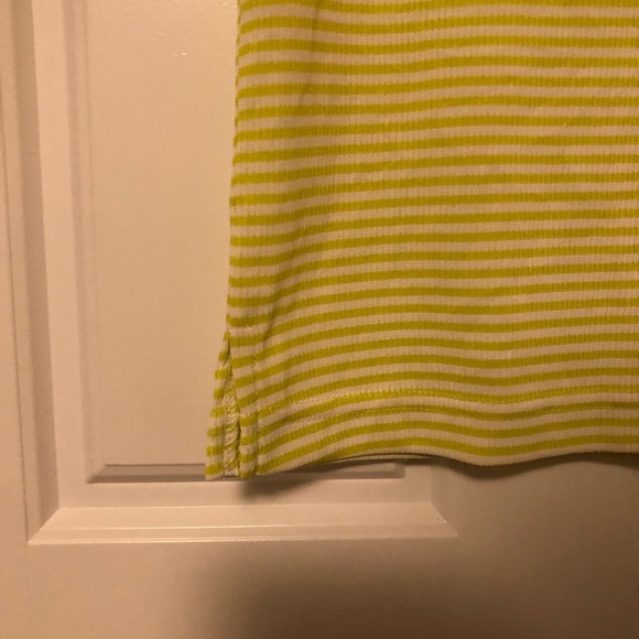 Sleeveless Bright Green Top 😎 - Picture 4 of 5